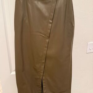 Zara Olive Green Pencil Skirt